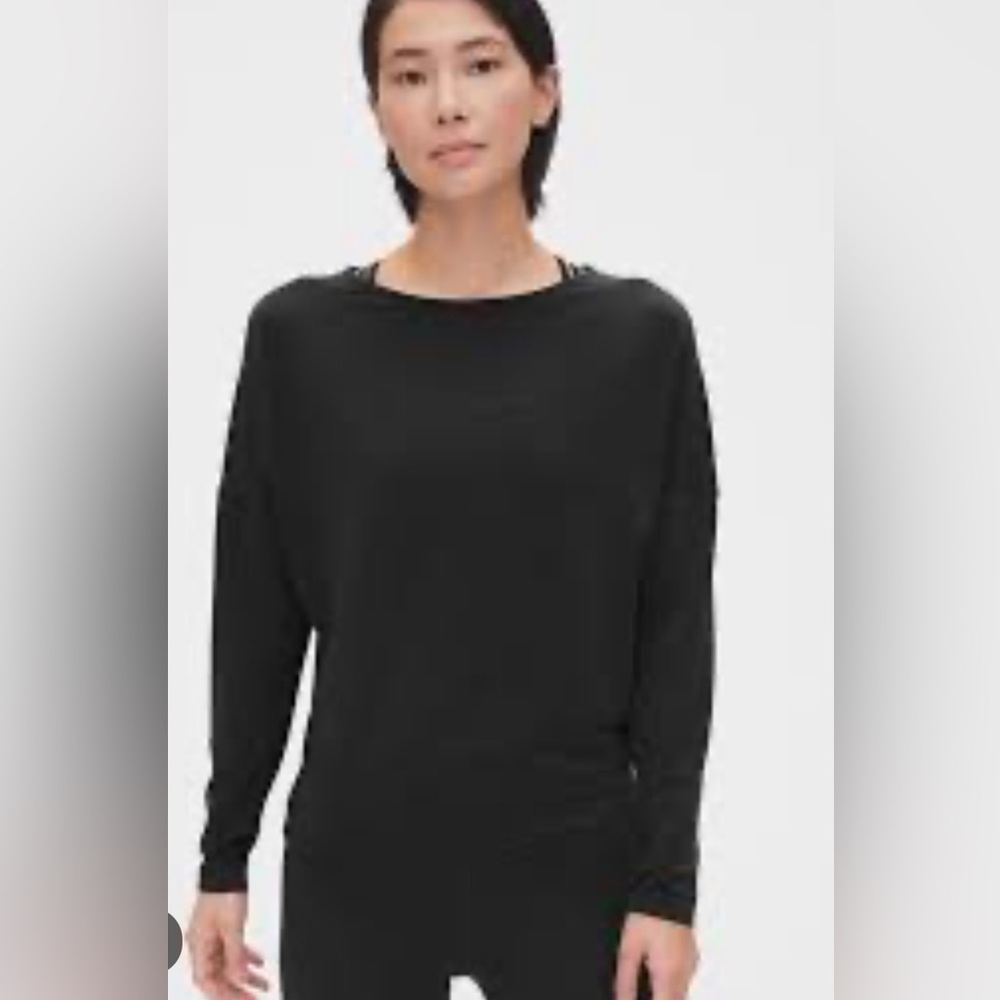 New GAPFit Breathe Cross Open Back Long Sleeve Tee TShirt Top Yoga Pilates Knit